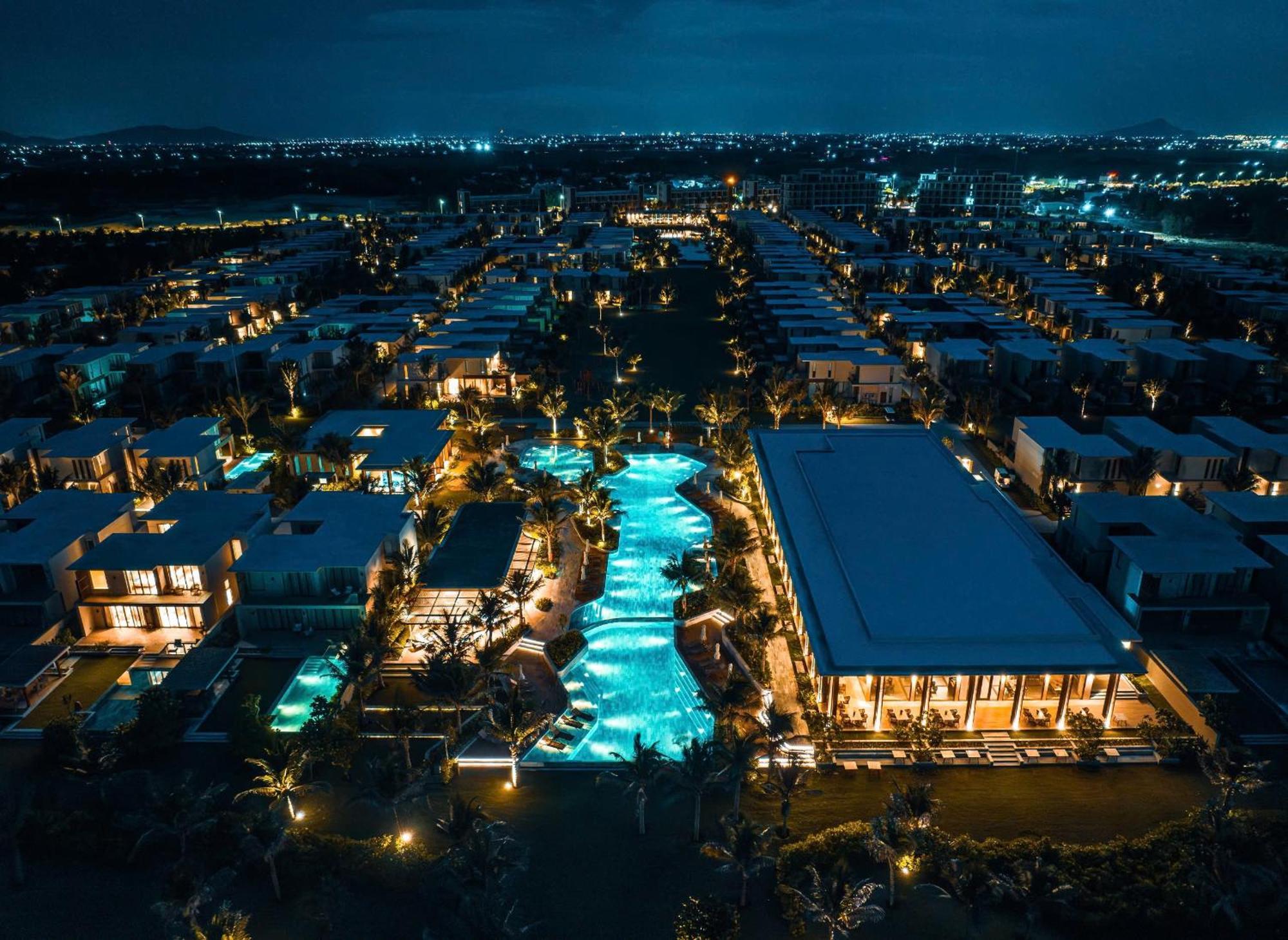 The Ocean Resort By Fusion Quy Nhon Exterior photo